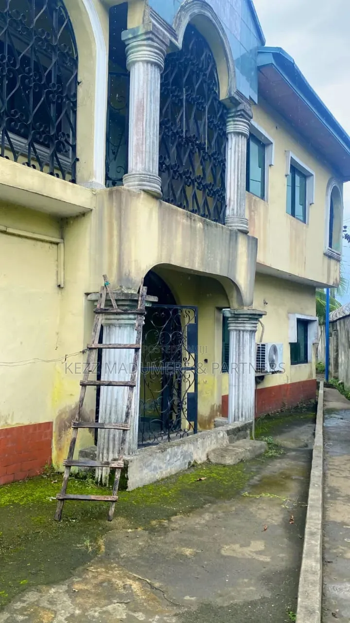 8bdrm Duplex in Agip Estate, Port, Obio-Akpor for sale