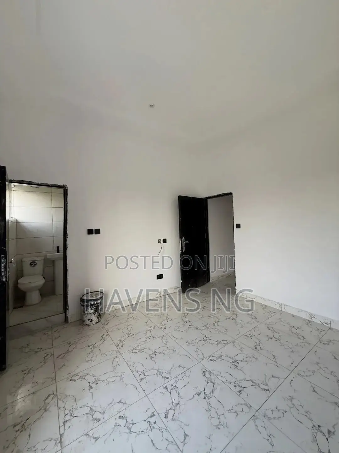 2bdrm Duplex in Lekki Phase 2 for sale