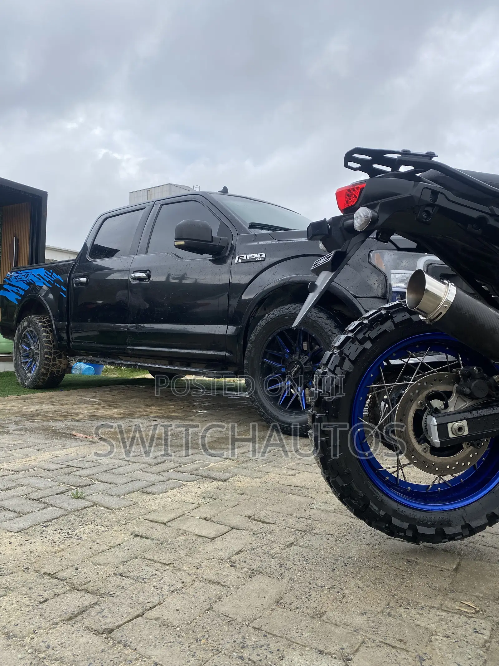 Ford F-150 2015 Black