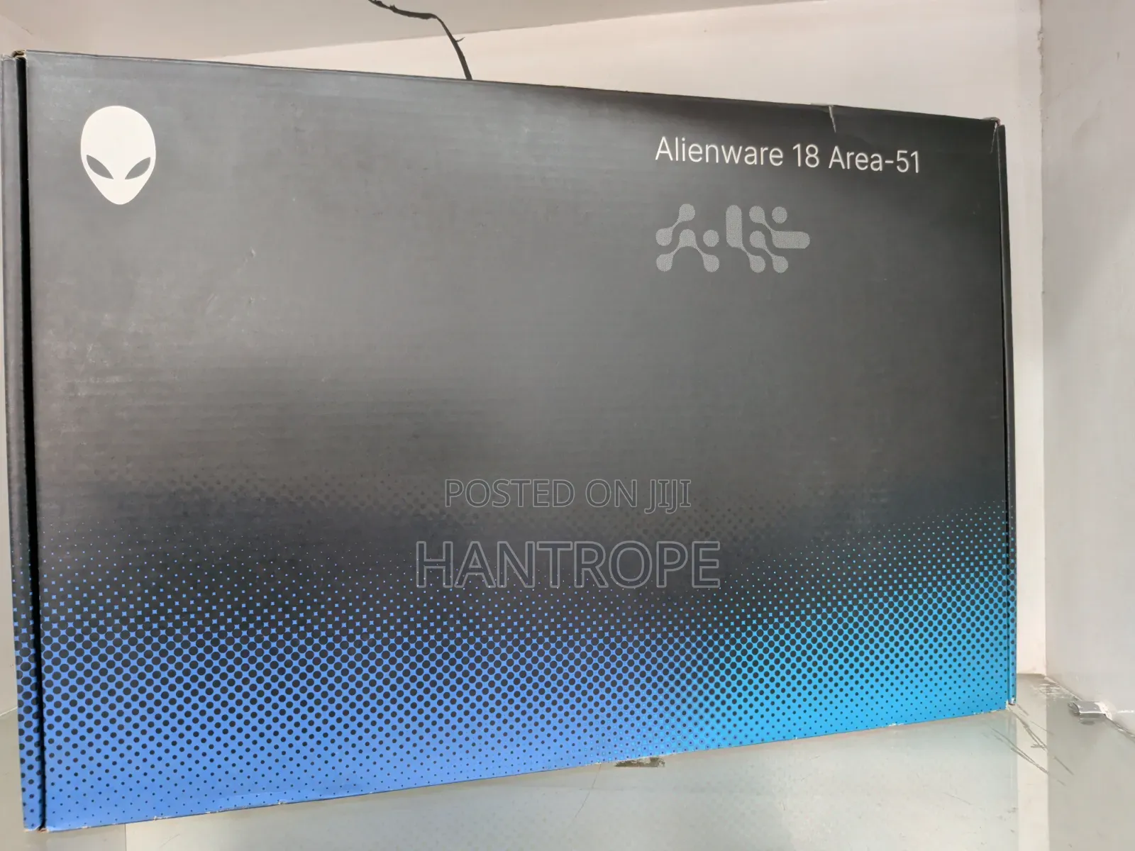 New Laptop Alienware 18 Area-51 64GB Intel Core Ultra 9 SSD 4T