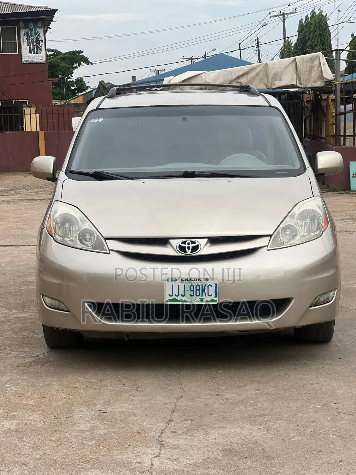 Toyota Sienna 2008 Gold