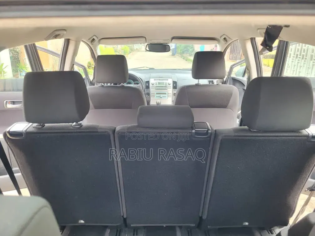 Toyota Corolla Verso 2008 Gray