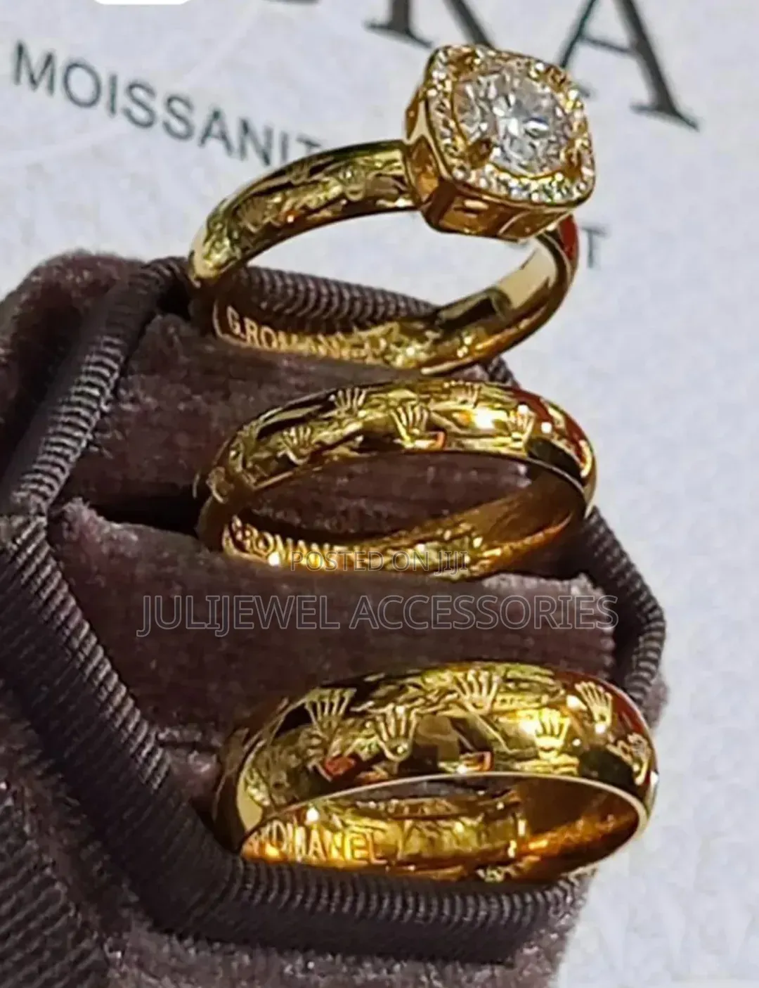 Wedding Couple Set Moissanite In Romanel Gold