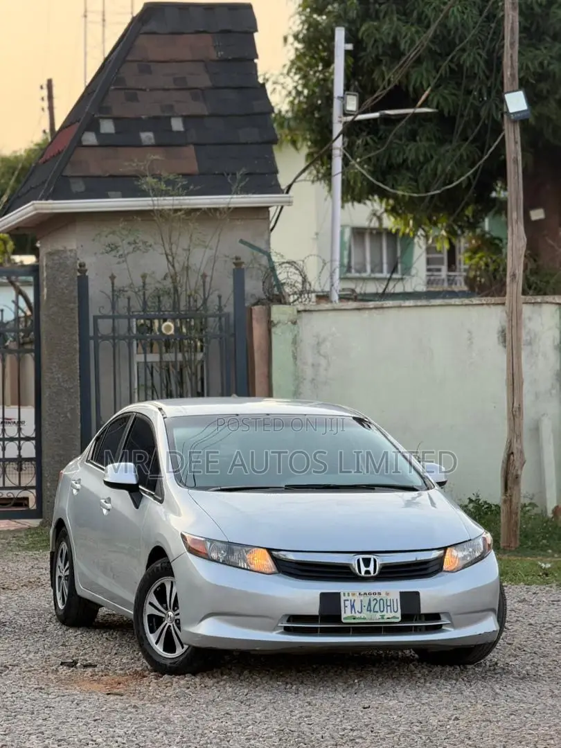 Honda Civic 2012 Silver