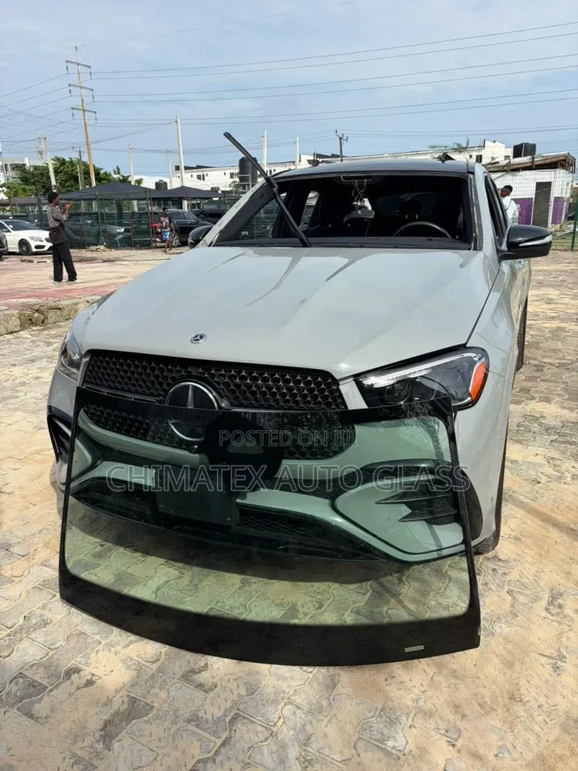 Gle167 Coupe 2024 Windscreen Glass Available Installed at Chimatex