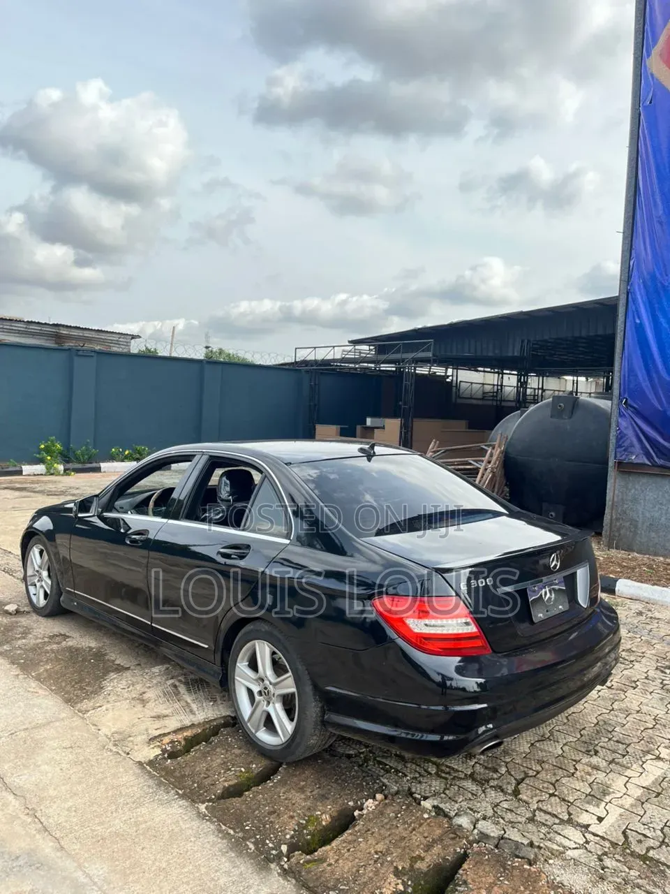 Mercedes-Benz C300 2010 Black
