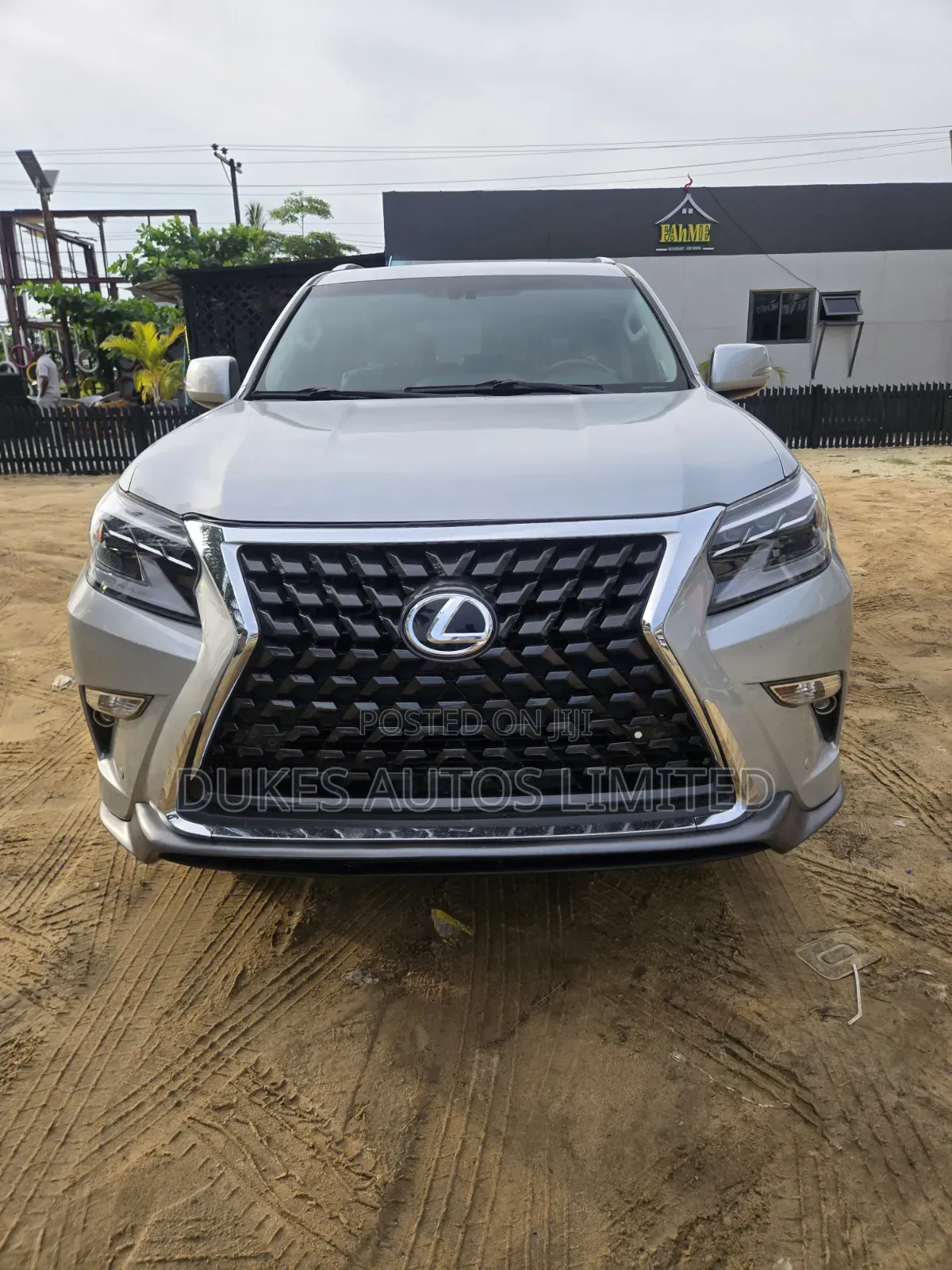 Lexus GX 2012 Silver