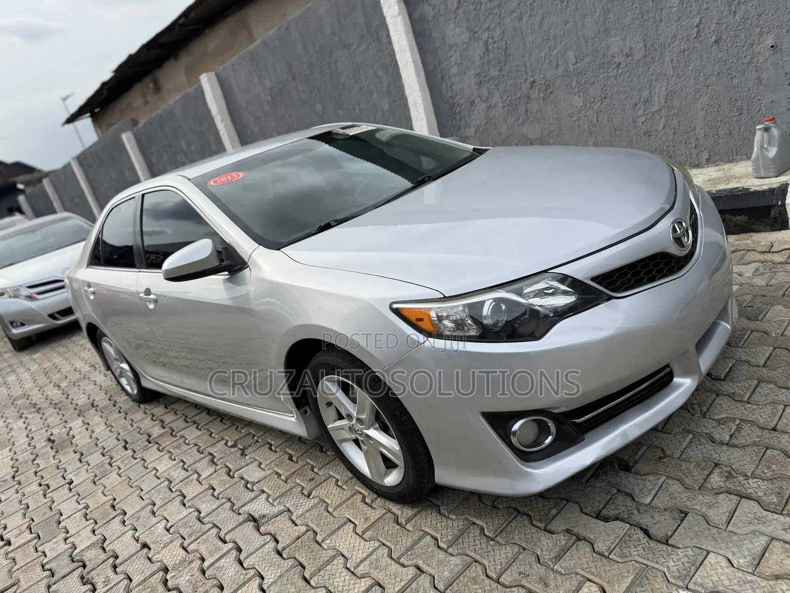 Toyota Camry SE 4dr Sedan (2.5L 4cyl 6A) 2014 Silver