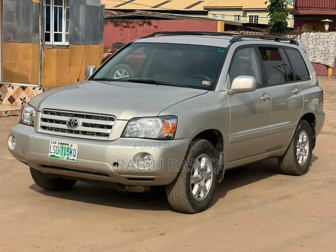 Toyota Highlander 2005 Silver