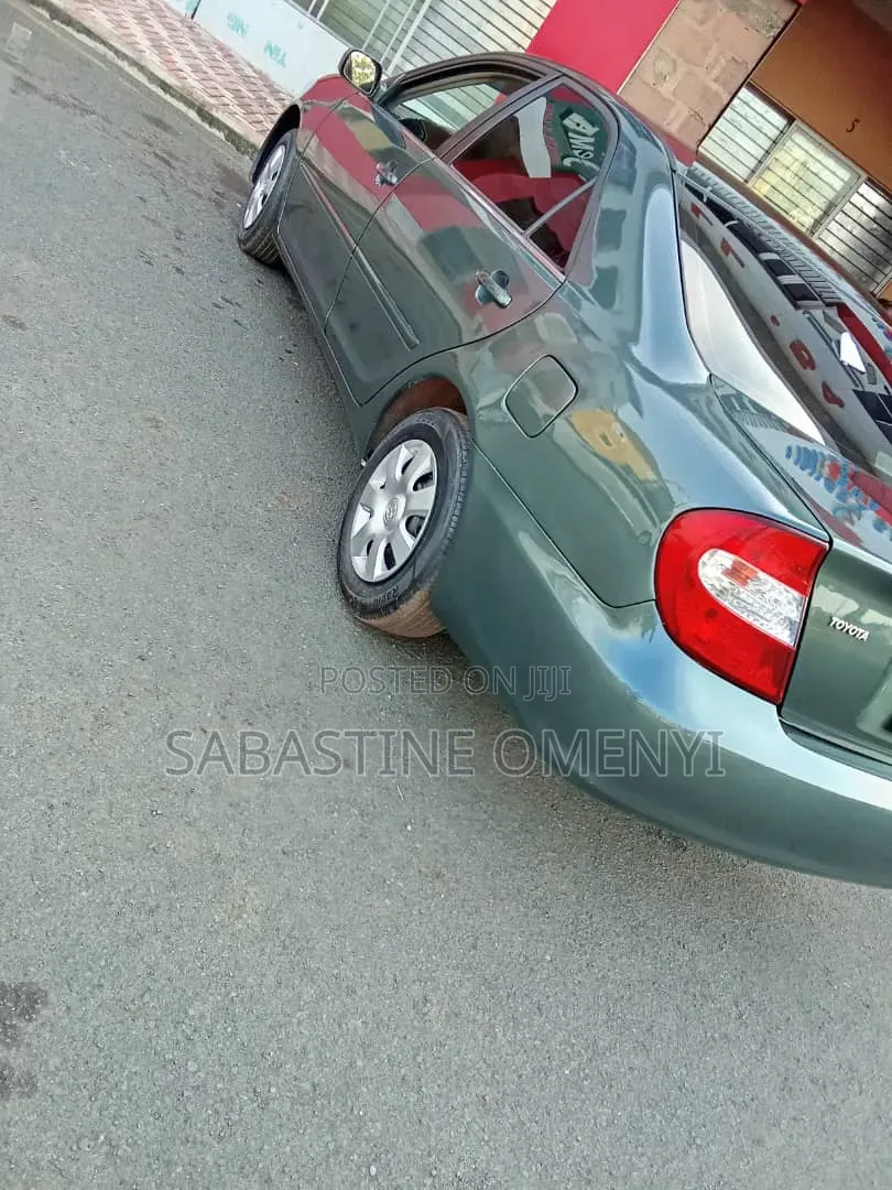 Toyota Camry 2004 Green