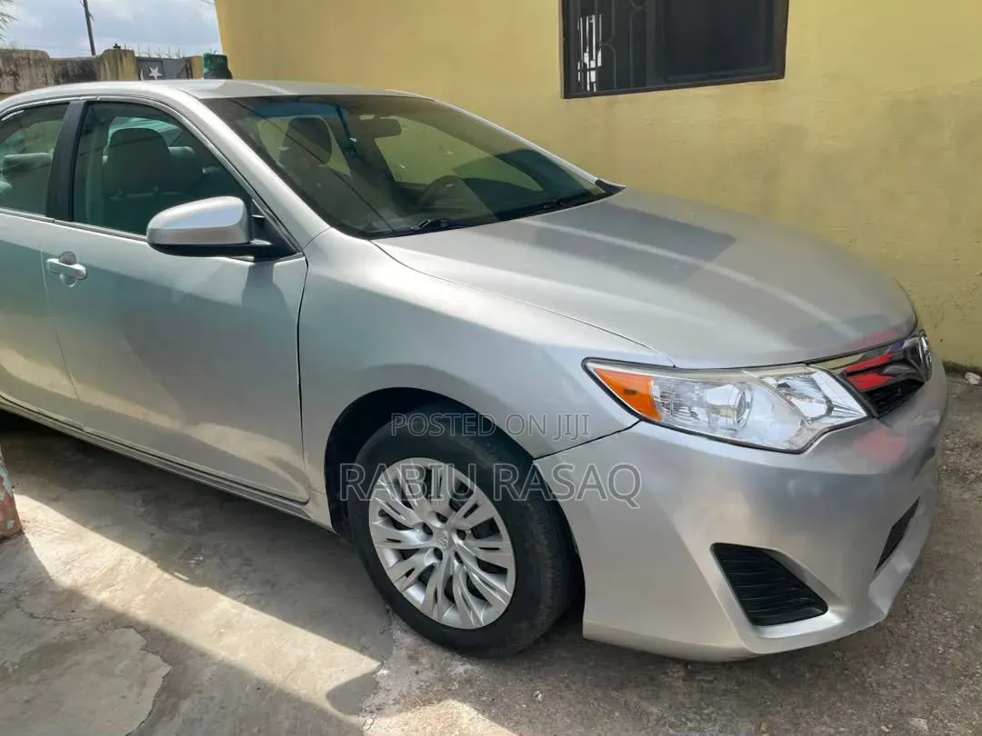 Toyota Camry 2013 Silver