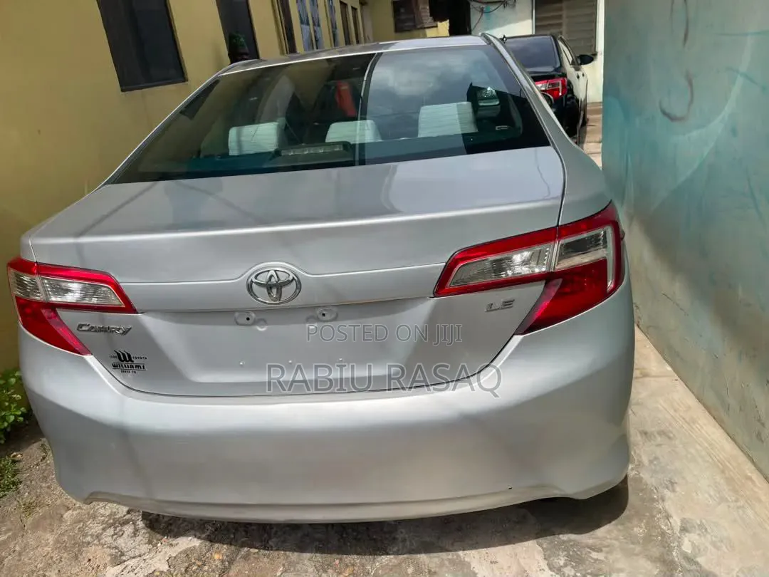 Toyota Camry 2013 Silver