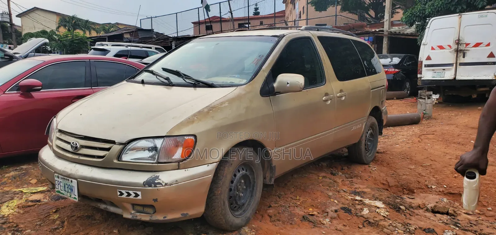 Toyota Sienna 2002 Gold