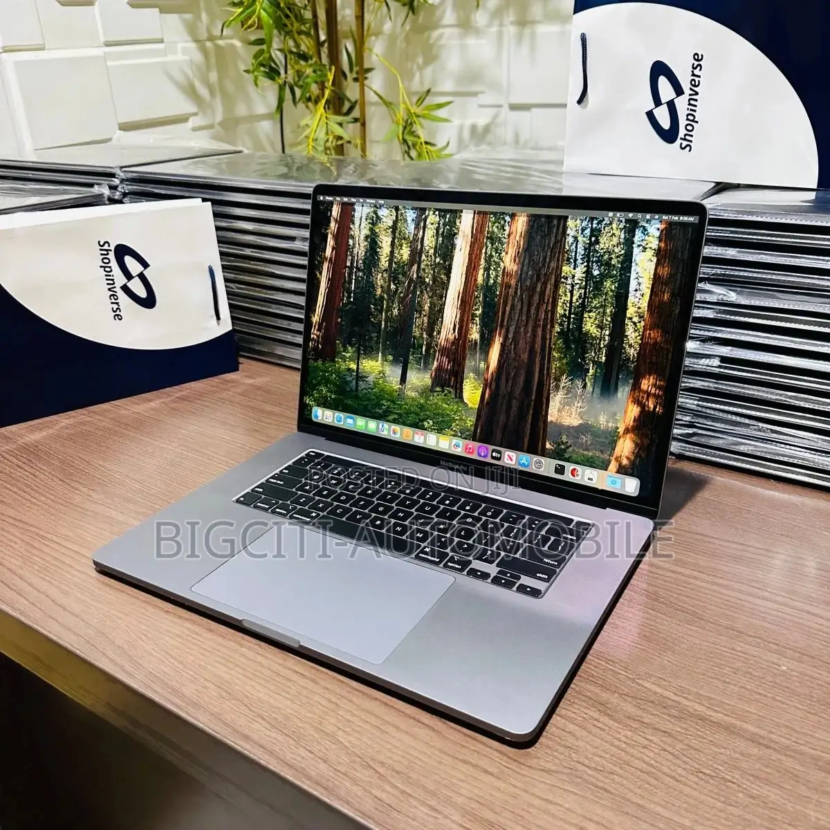 Laptop Apple MacBook Pro 2019 16GB Intel Core i7 SSD 500GB