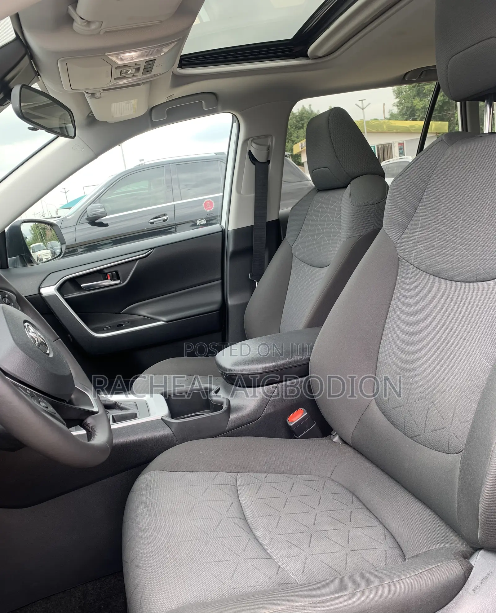 Toyota RAV4 2024 White