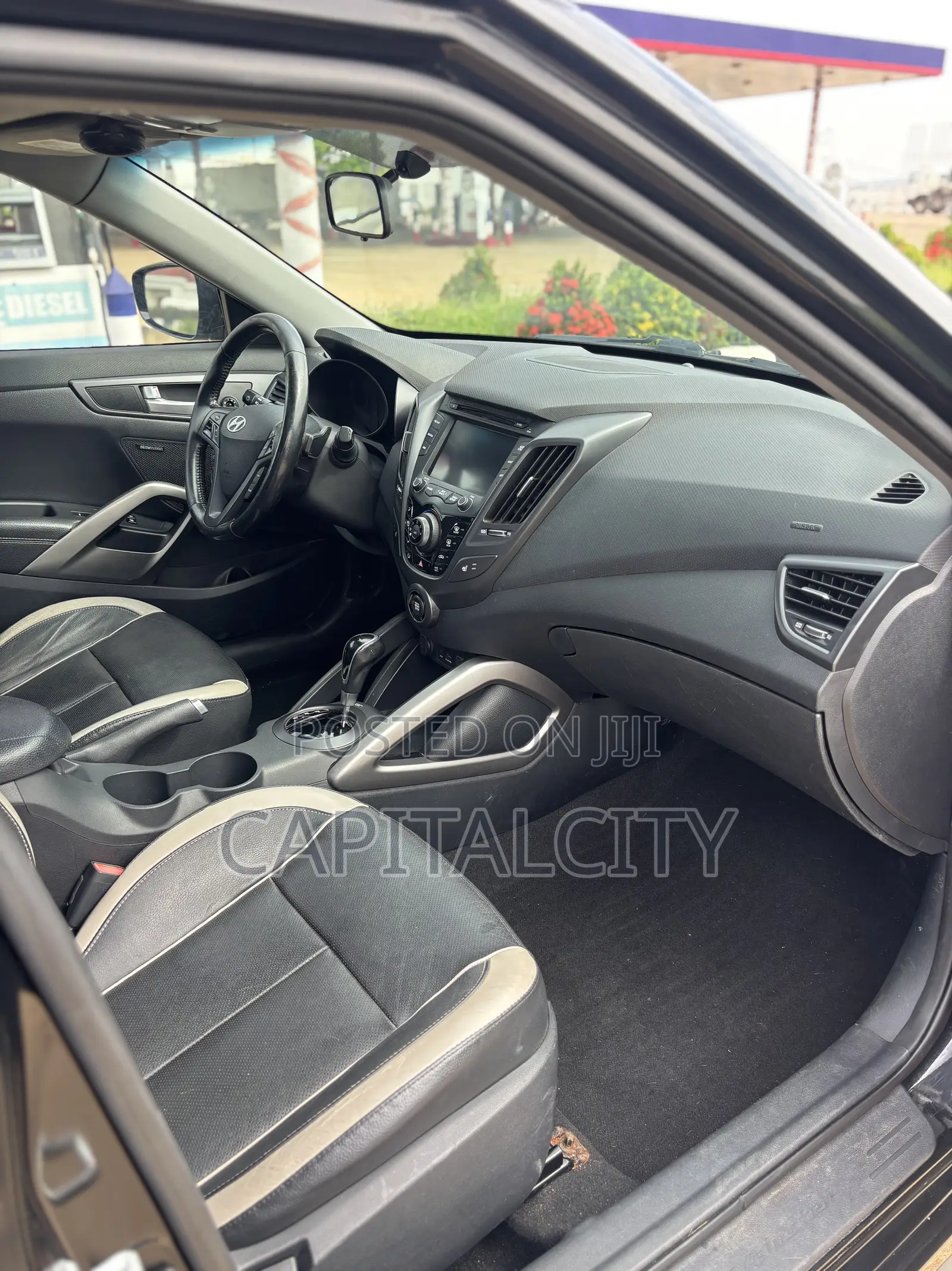 Hyundai Veloster Turbo 2013 Black