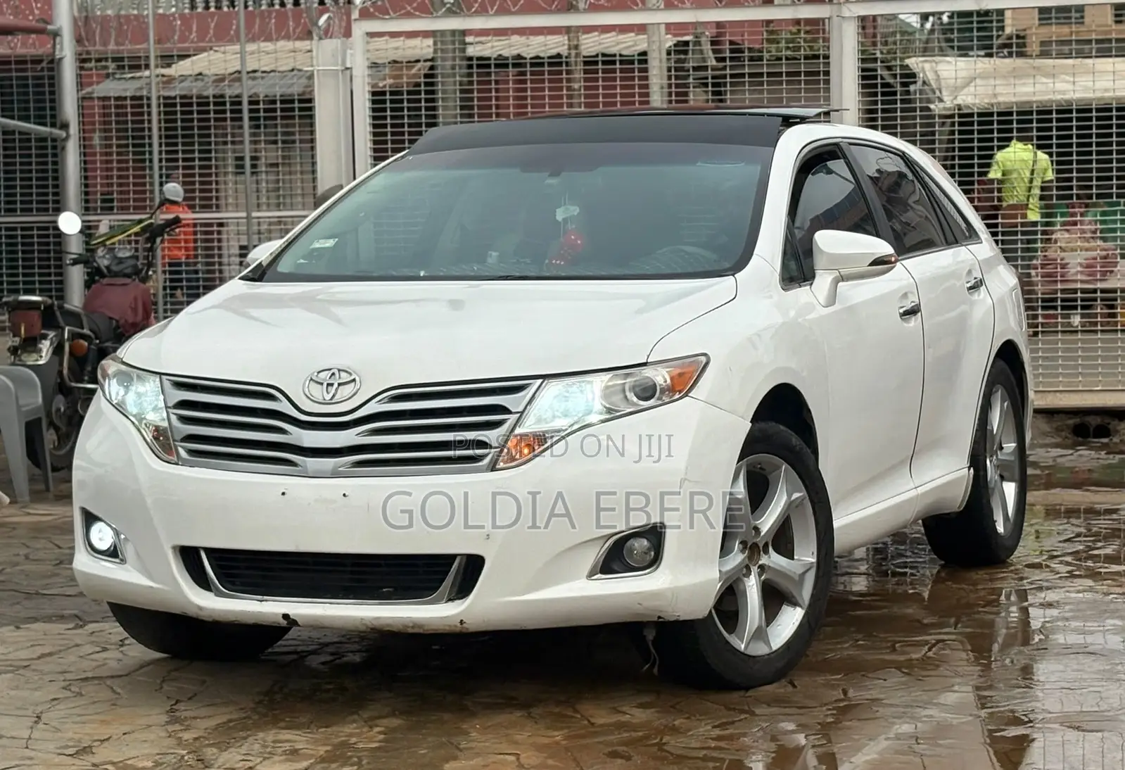 Toyota Venza 2010 White