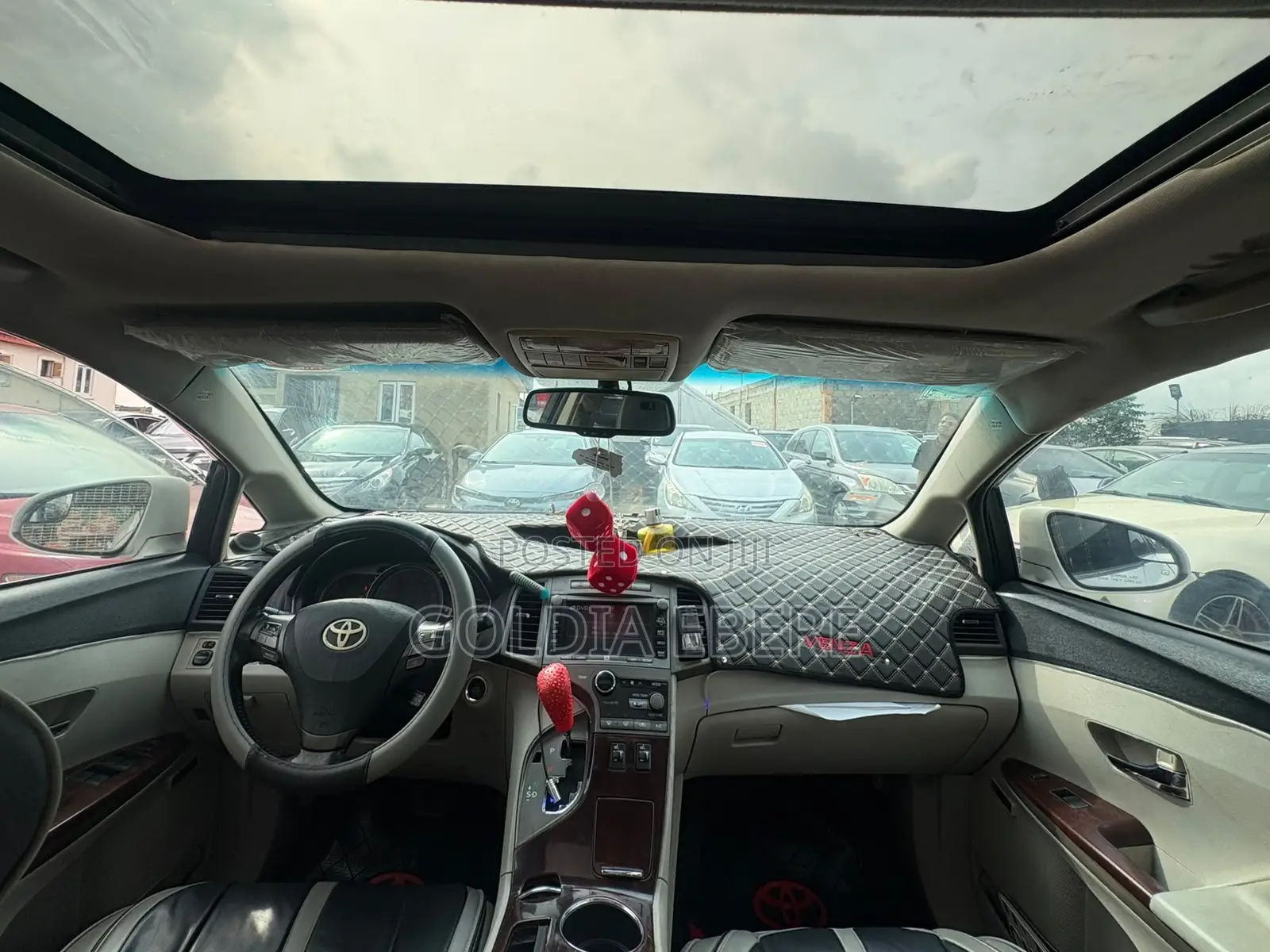 Toyota Venza 2010 White