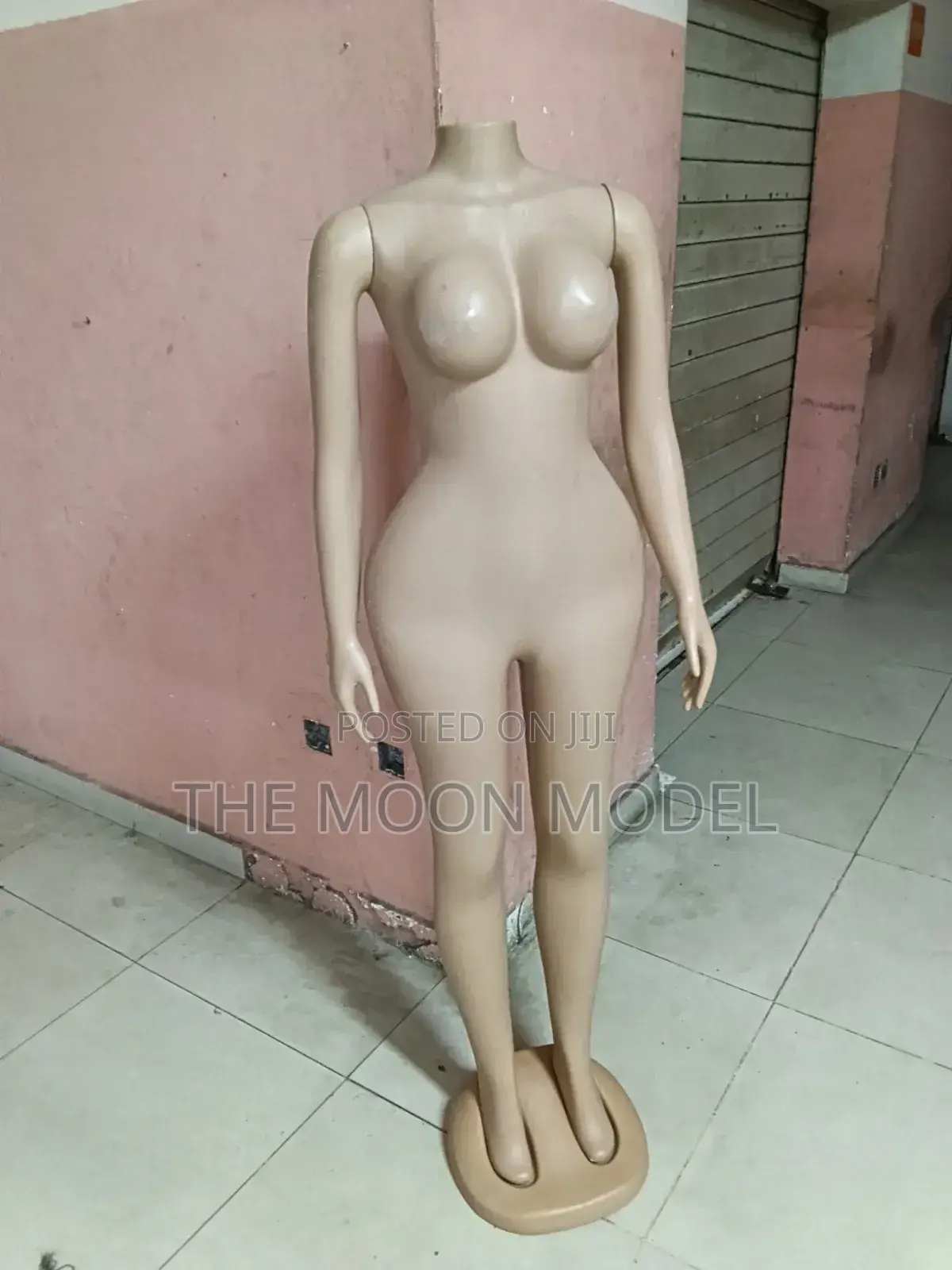 Female BBL Mannequin