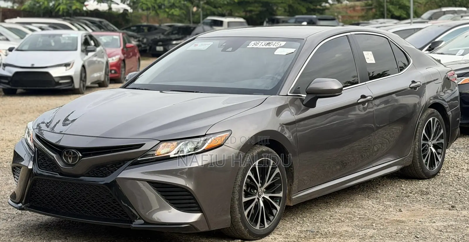 Toyota Camry 2019 Gray