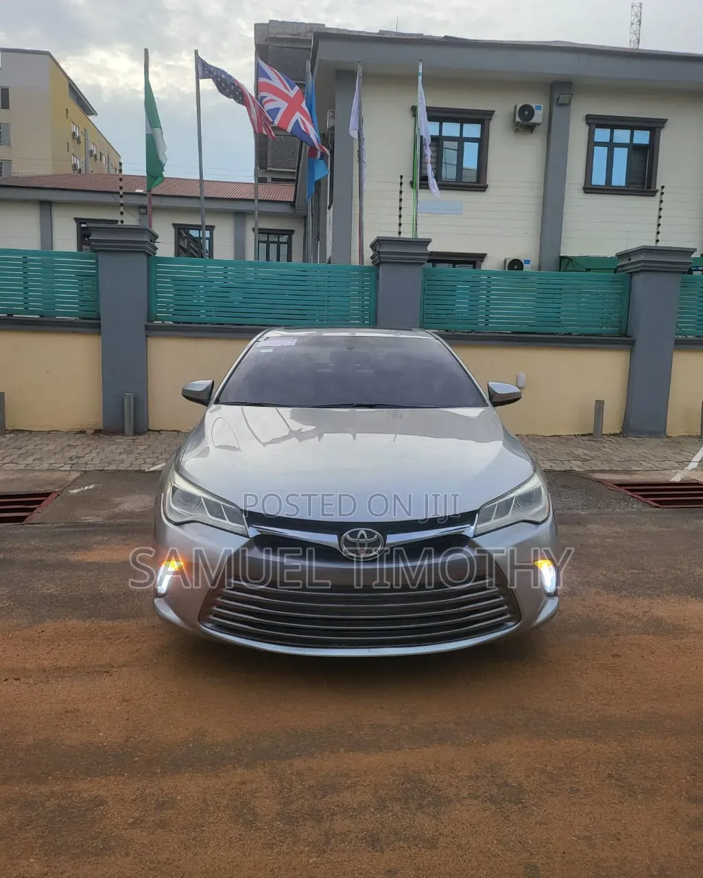 Toyota Camry 2015 Silver