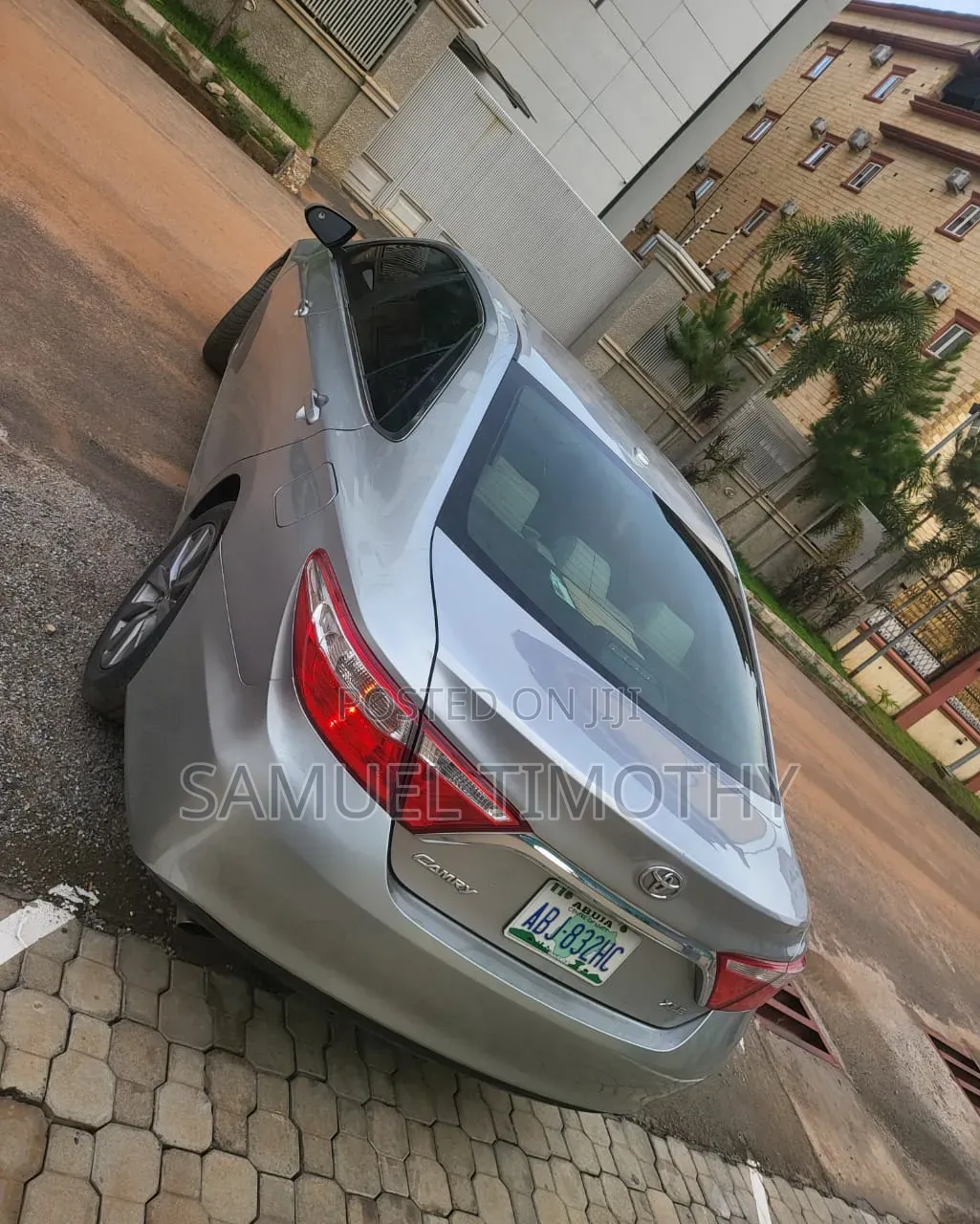 Toyota Camry 2015 Silver