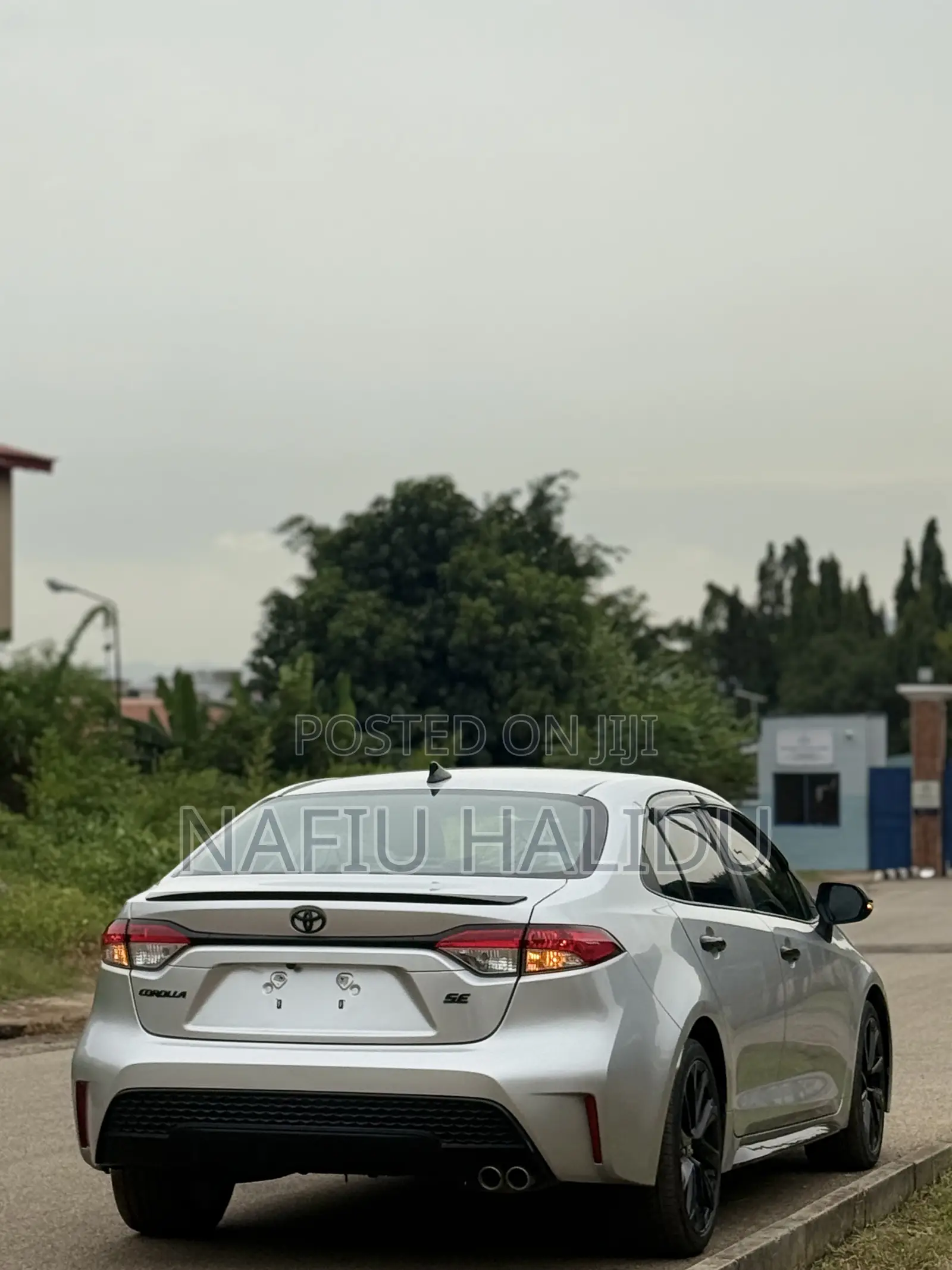 Toyota Corolla 2022 Silver