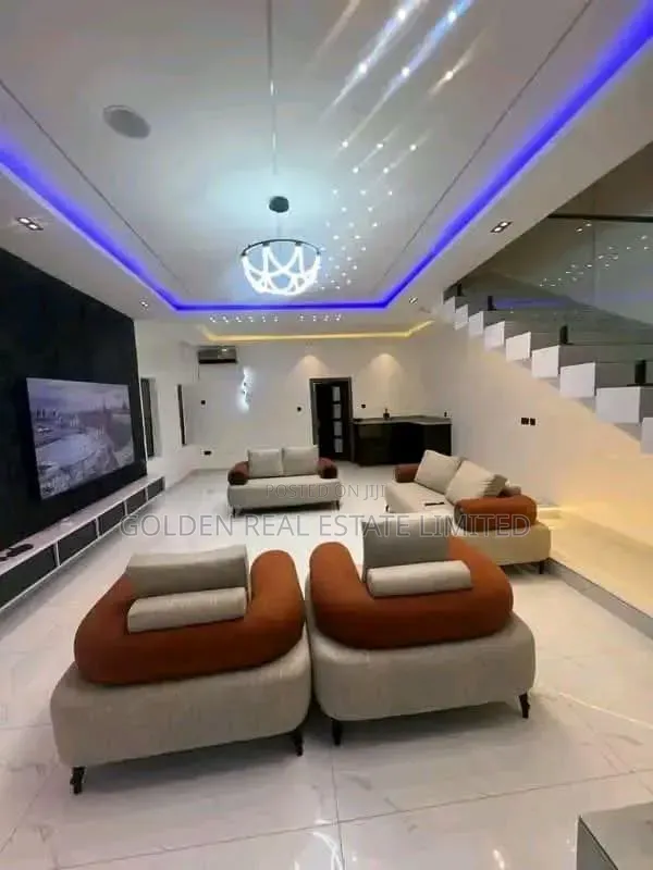 Furnished 3bdrm Duplex in Shell Location for sale