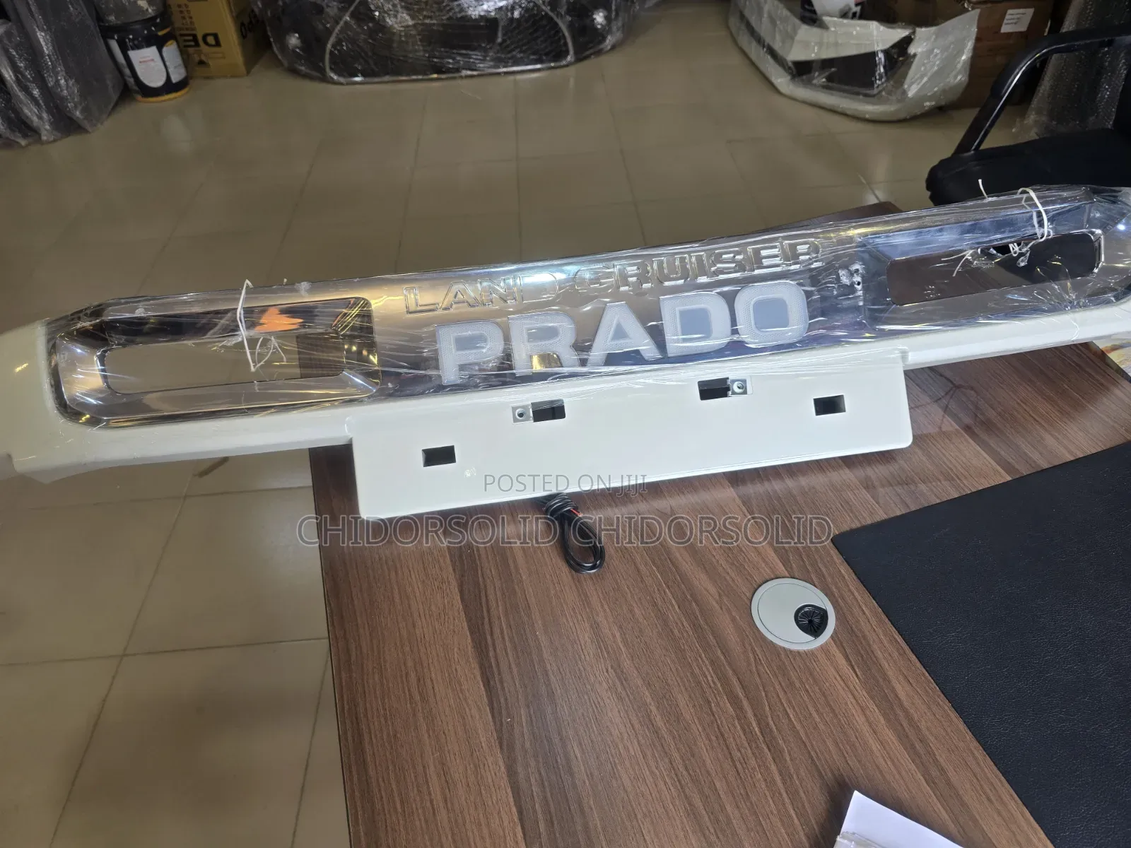Short Bulper Toyota Landcruser Parado 2020