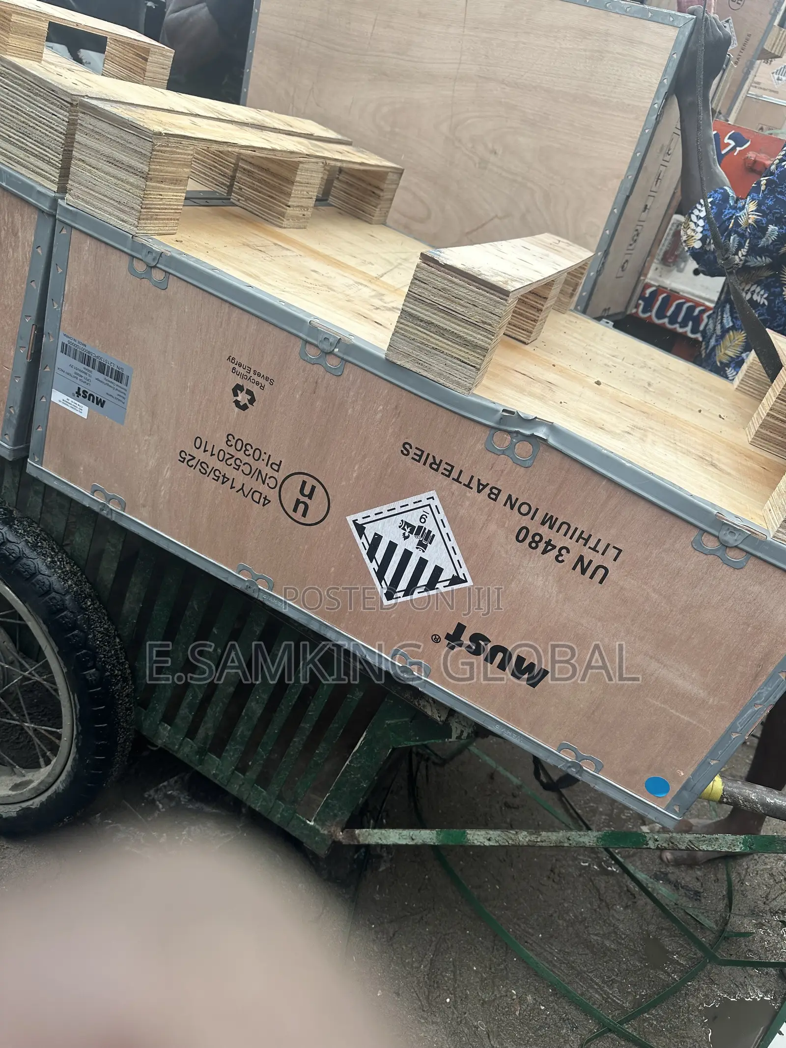 15.36kwh Must Lithium Ion Batteries