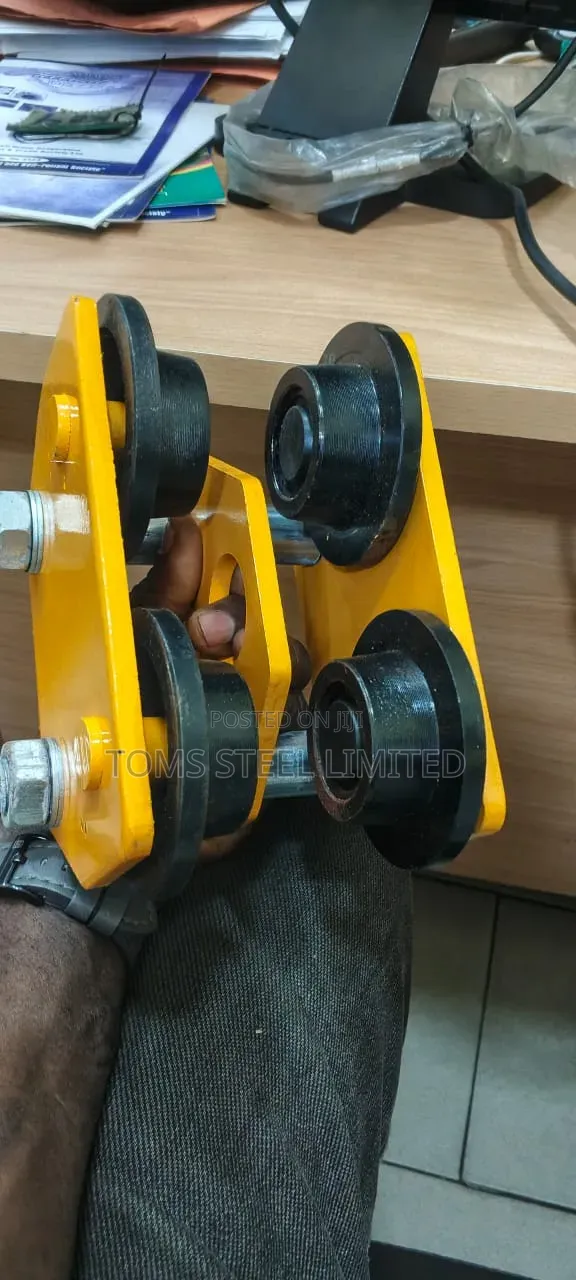 Chain Block Railings