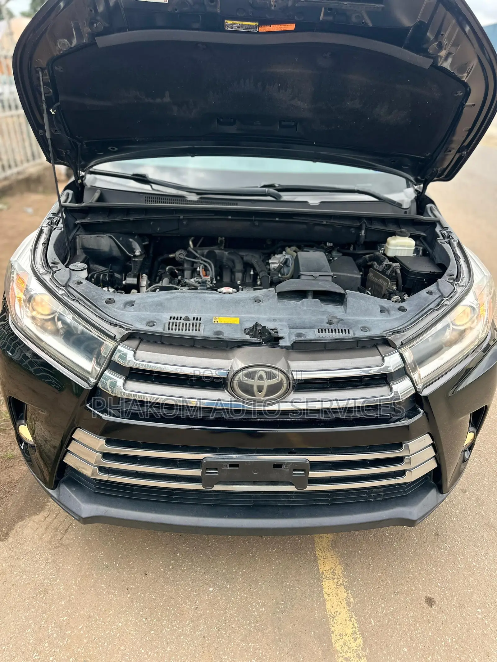Toyota Highlander Limited 4x2 V6 (3.5L 6cyl 8A) 2018 Black
