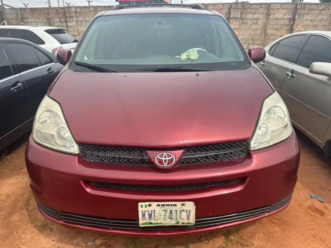 Toyota Sienna