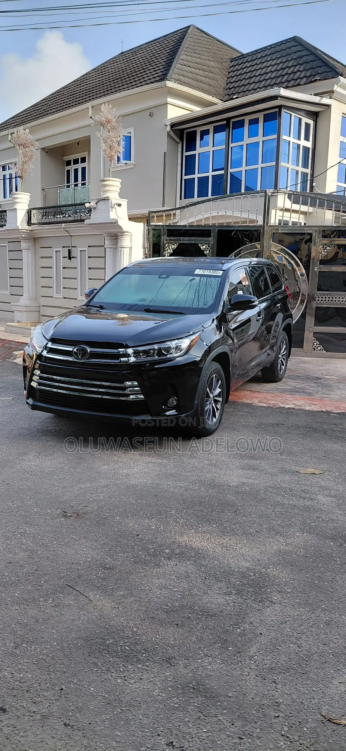 Toyota Highlander XLE 4x2 V6 (3.5L 6cyl 8A) 2017 Black