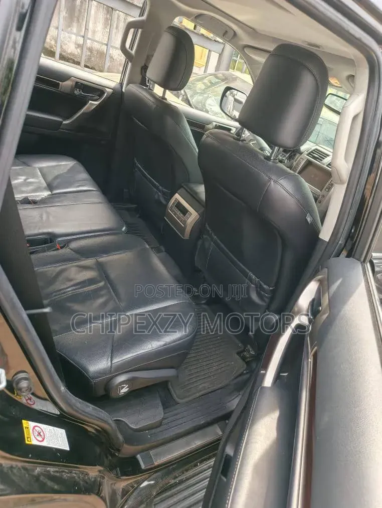 Lexus GX 2015 Black