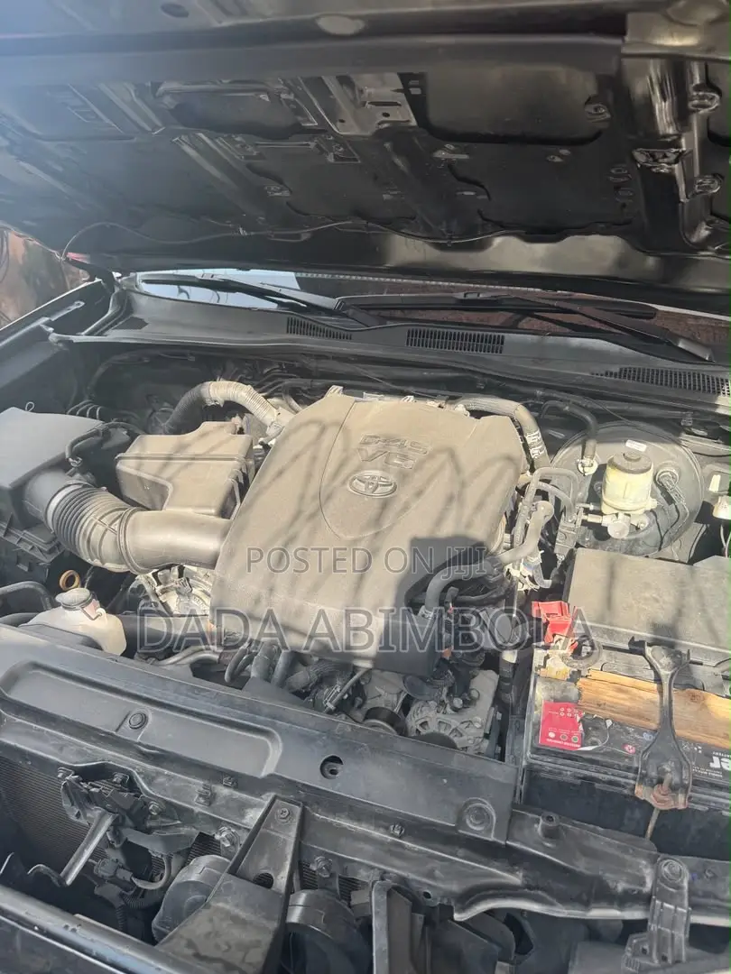 Toyota Tacoma 2017 Black