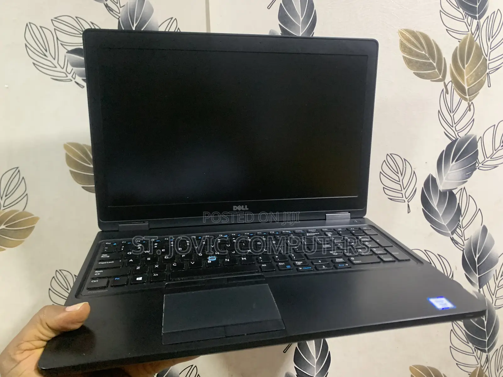 Laptop Dell Precision 15 3520 8GB Intel Xeon SSD 256GB