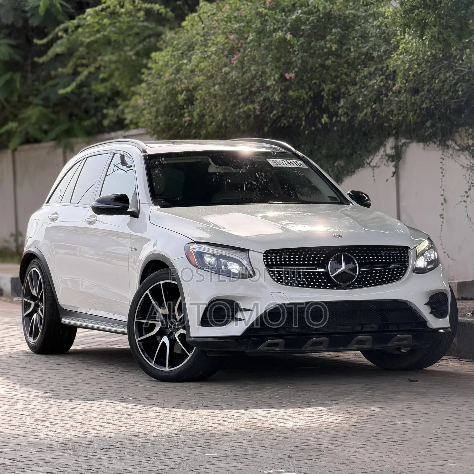 Mercedes-Benz GLC-Class 2019 White