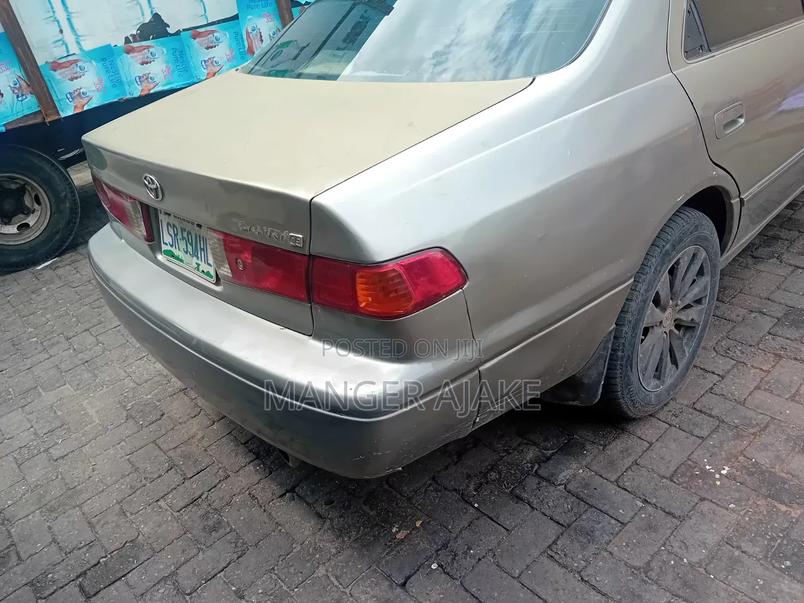 Toyota Camry 2001 Gray