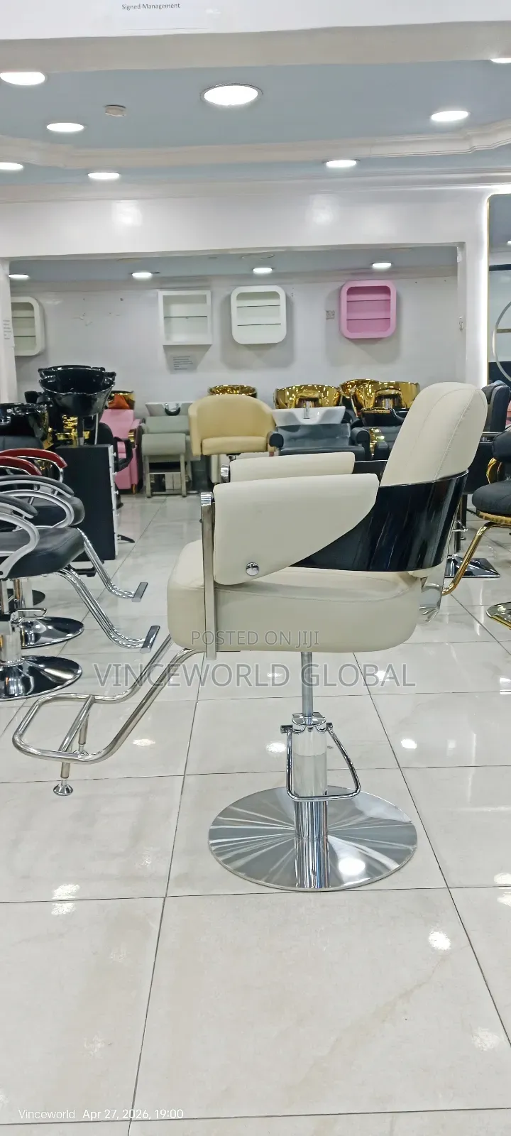 Latest Beauty Salon Chair