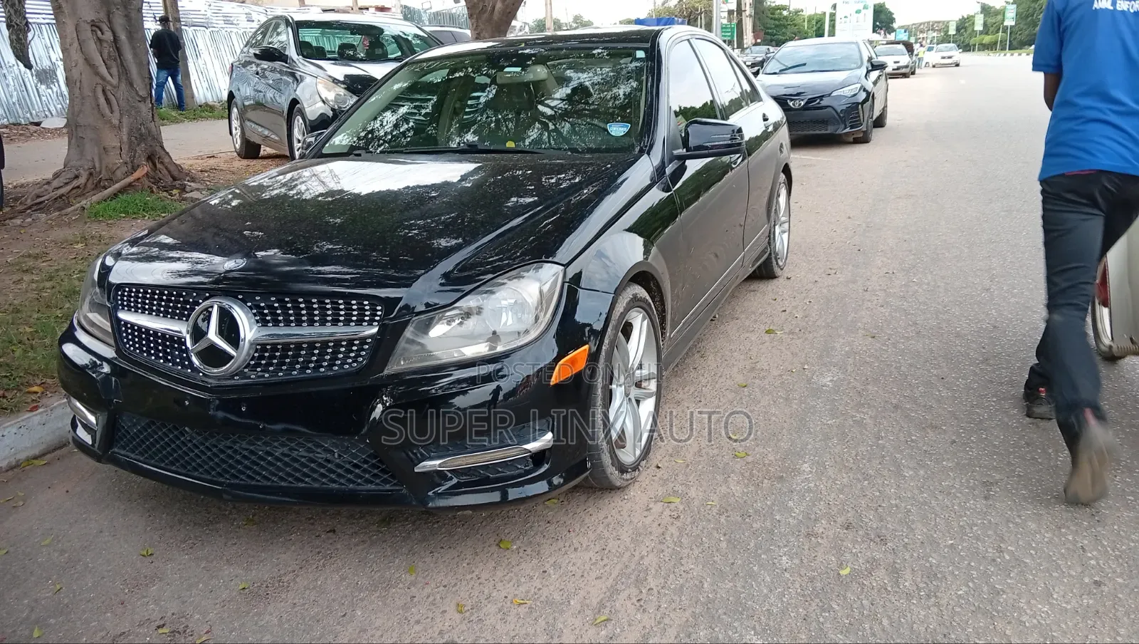 Mercedes-Benz C300 2013 Black