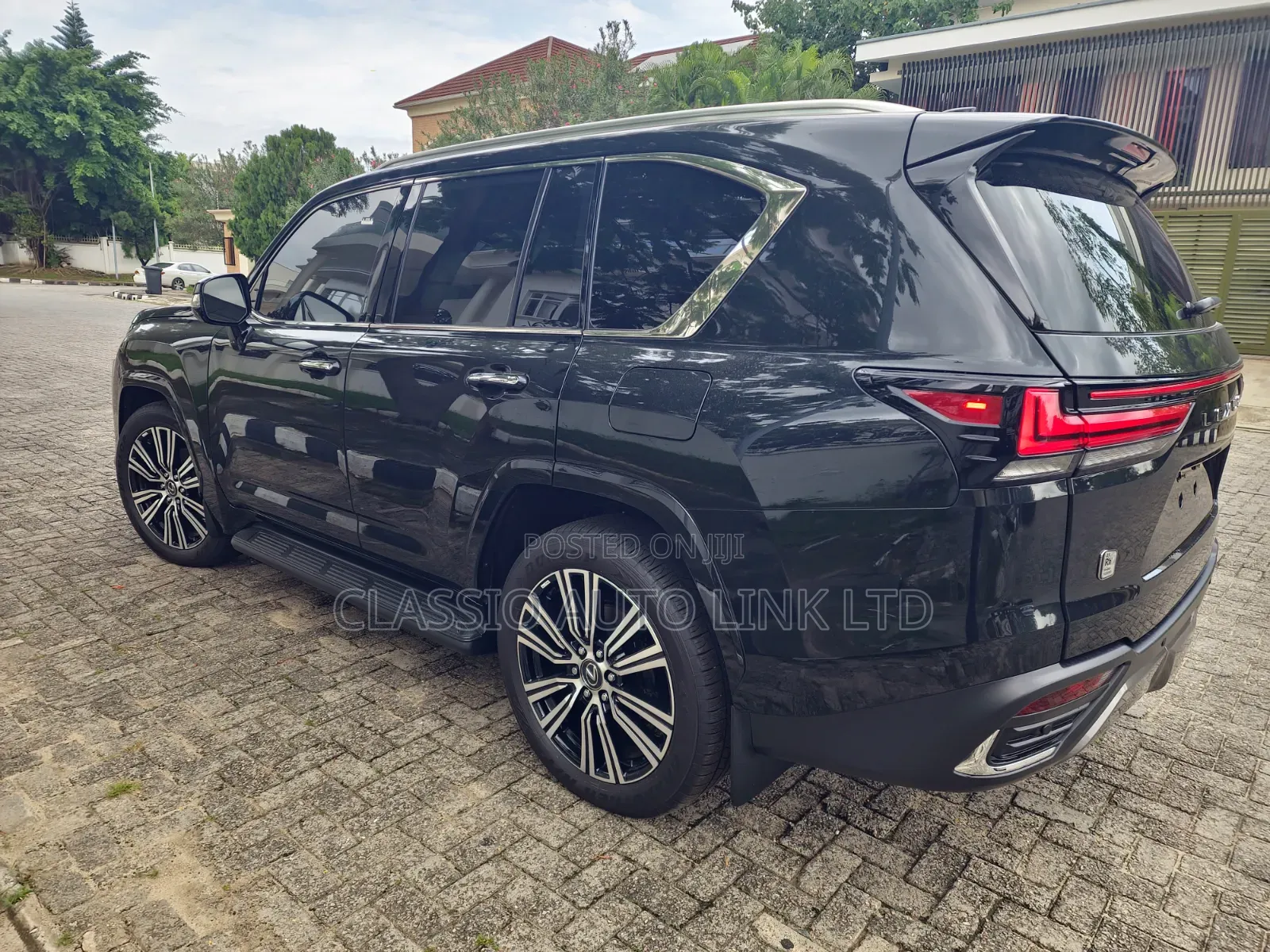 New Lexus LX 2025 Black