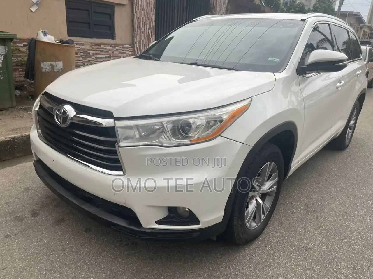 Toyota Highlander XLE 4dr SUV (3.5L 6cyl 6A) 2015 White