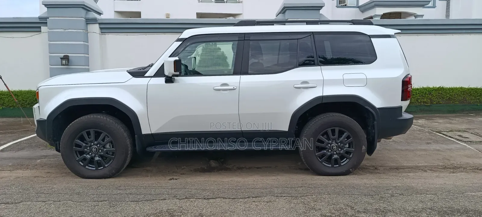 Toyota Land Cruiser Prado 2024 White