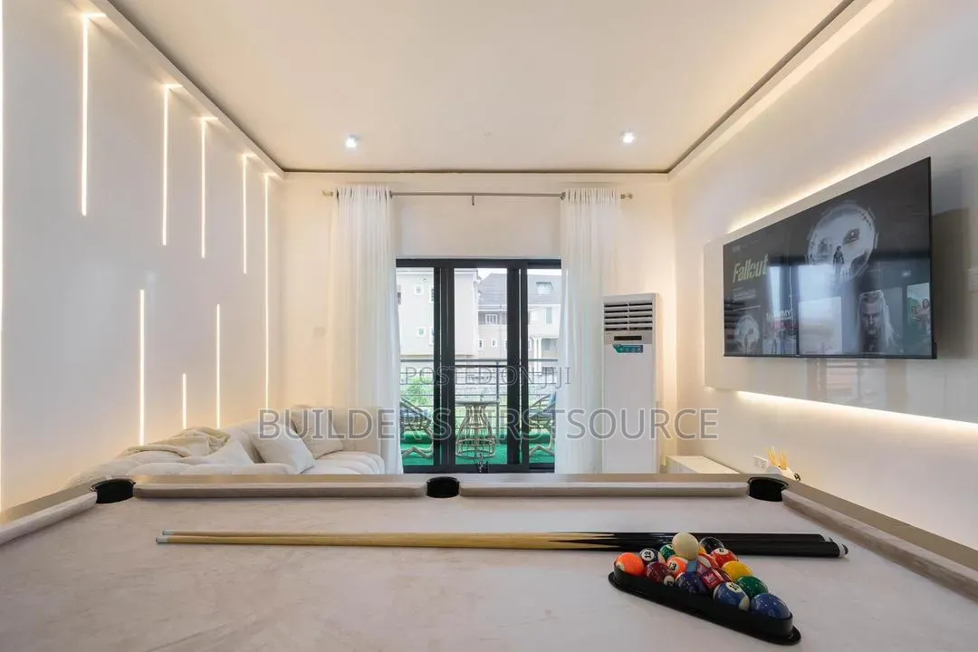 2 Bedroom Apartment With Snooker, Ps5 and Other Top Notch Amenities