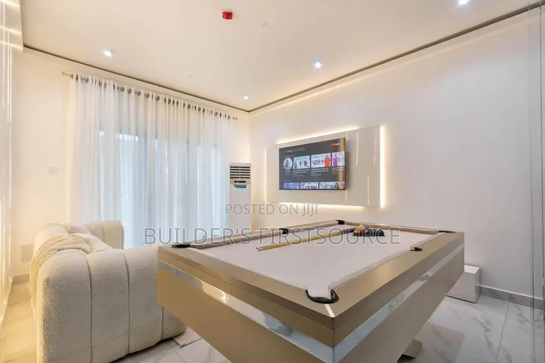 2 Bedroom Apartment With Snooker, Ps5 and Other Top Notch Amenities