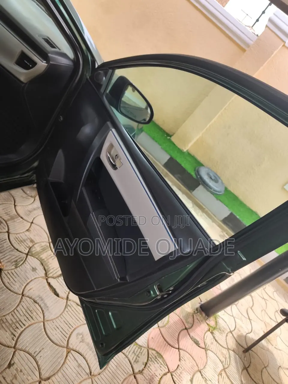 Toyota Corolla 2015 Green