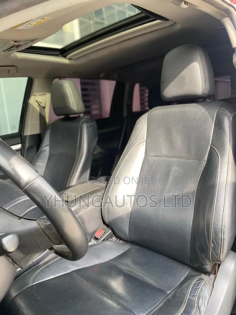 Toyota Highlander XLE V6 4x4 (3.5L 6cyl 6A) 2016 Burgundy