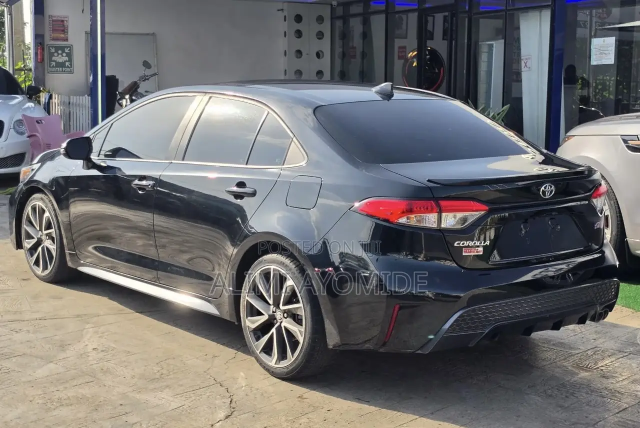 Toyota Corolla 2020 Black