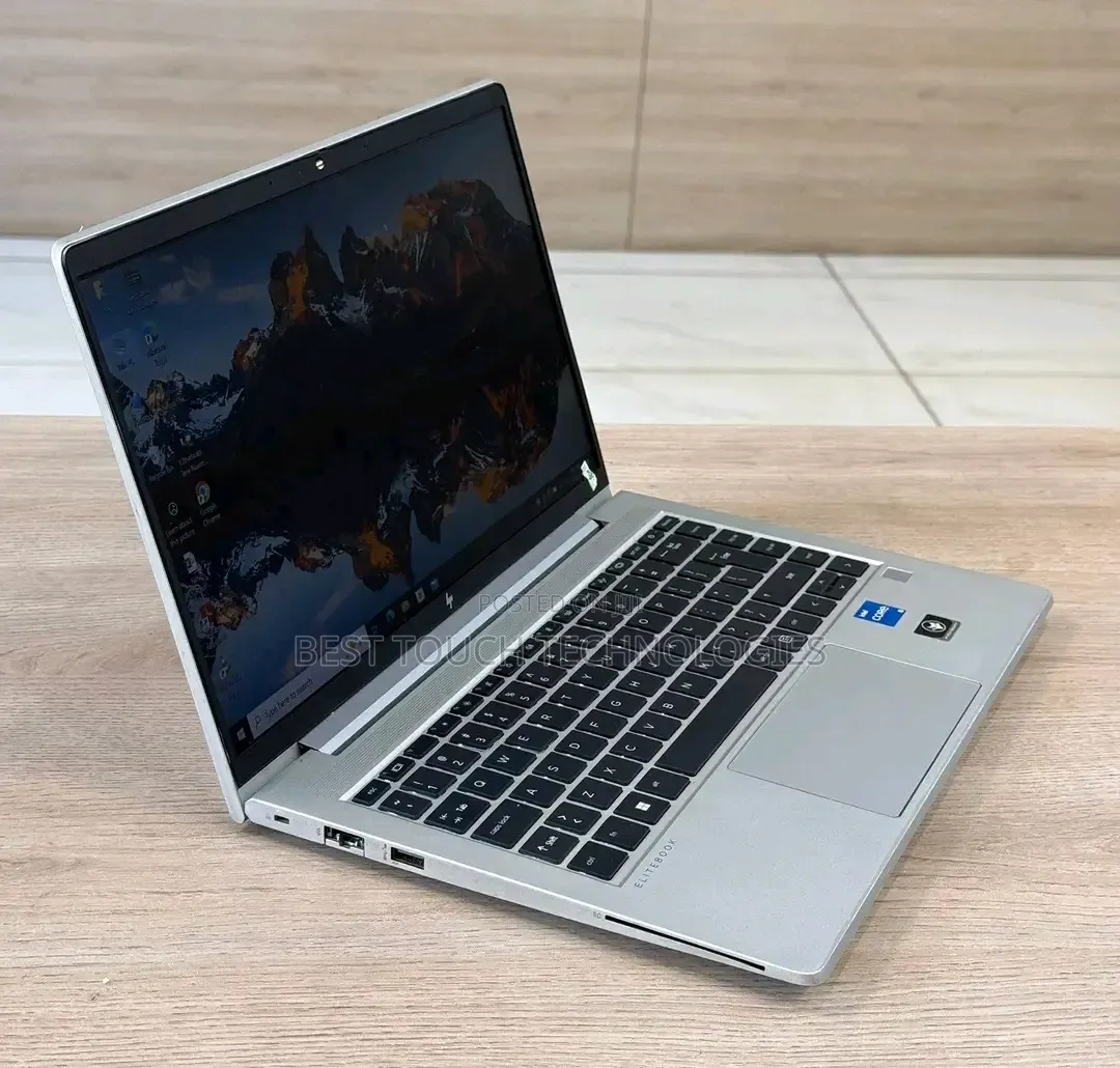 Laptop HP EliteBook 840 G9 16GB Intel Core i7 SSD 512GB
